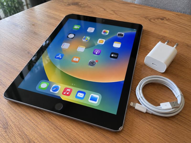 iPad Air 5 64GB Wi-Fi, kék
