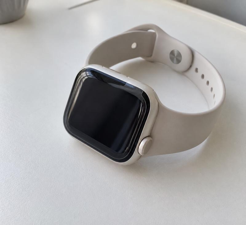 Apple Watch SE 2 40mm, csillagfény
