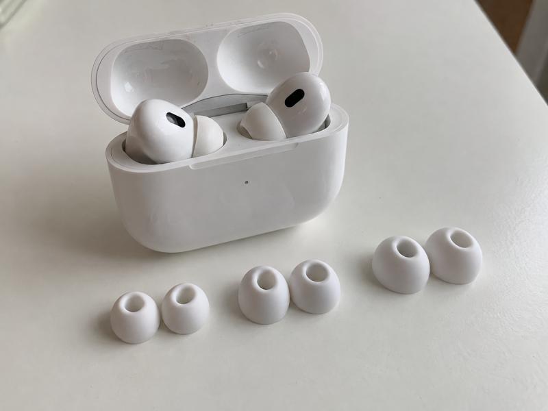 AirPods Pro 2. gen, MagSafe tokkal