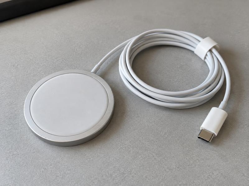 Apple MagSafe töltő 15W