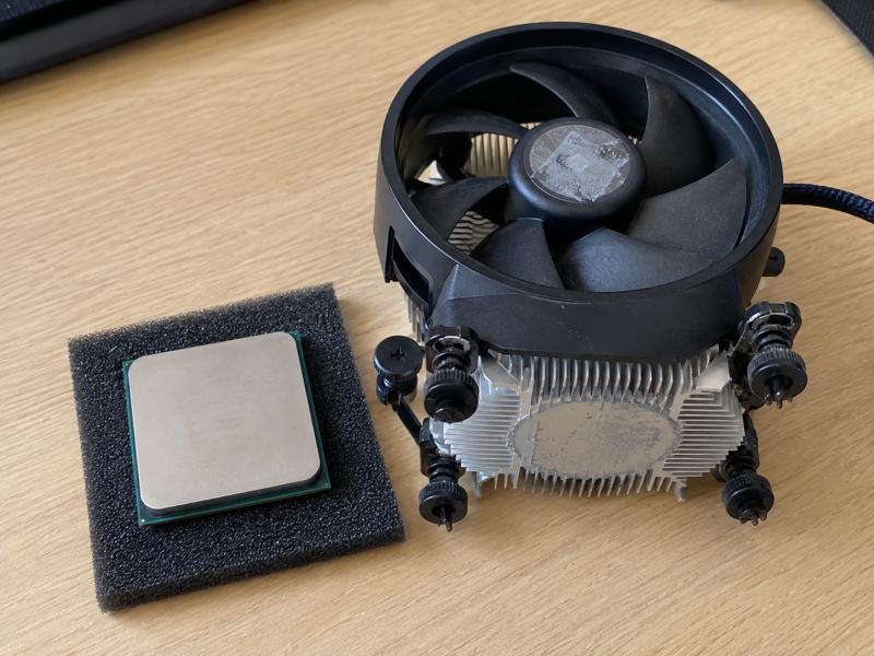 AMD Ryzen 5 5600X