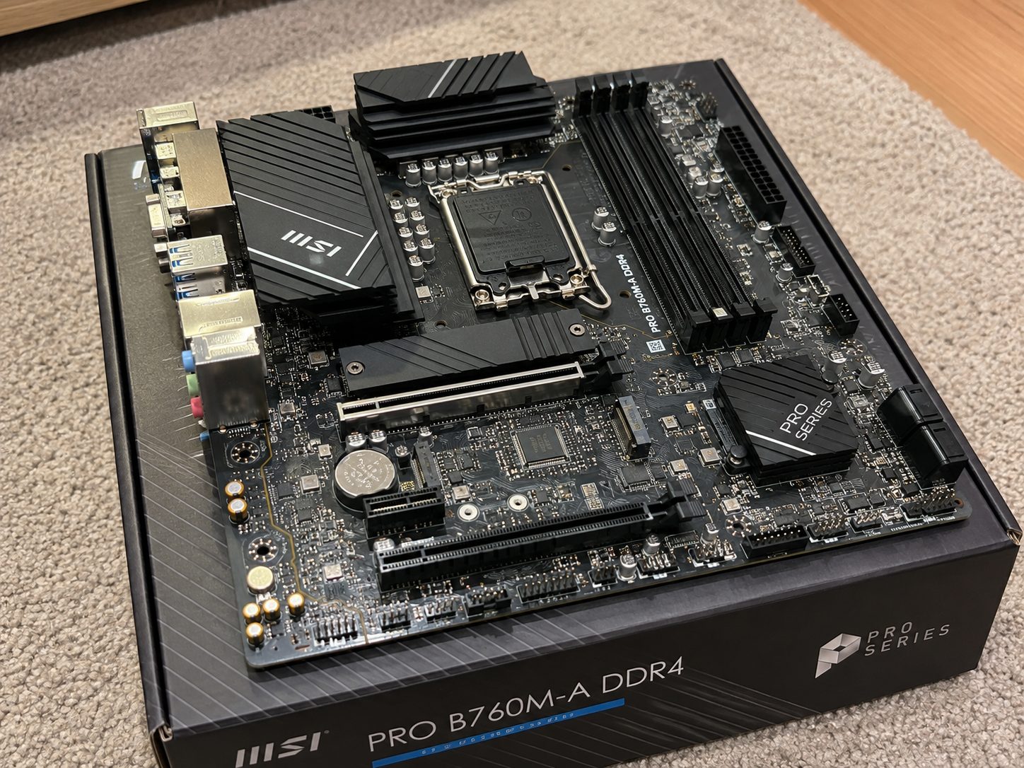 MSI PRO B760M-A DDR4 alaplap